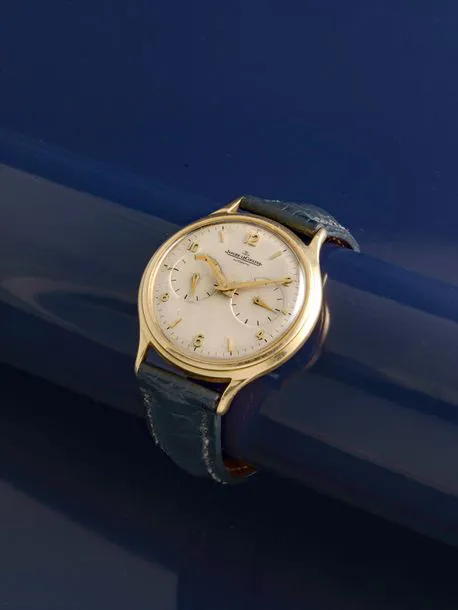Jaeger-LeCoultre Futurematic 37mm Yellow gold Silver