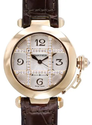 Cartier Pasha 2399 32mm Yellow gold White