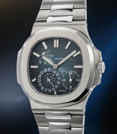 Patek Philippe Nautilus 5712/1A 42.5mm Stainless steel