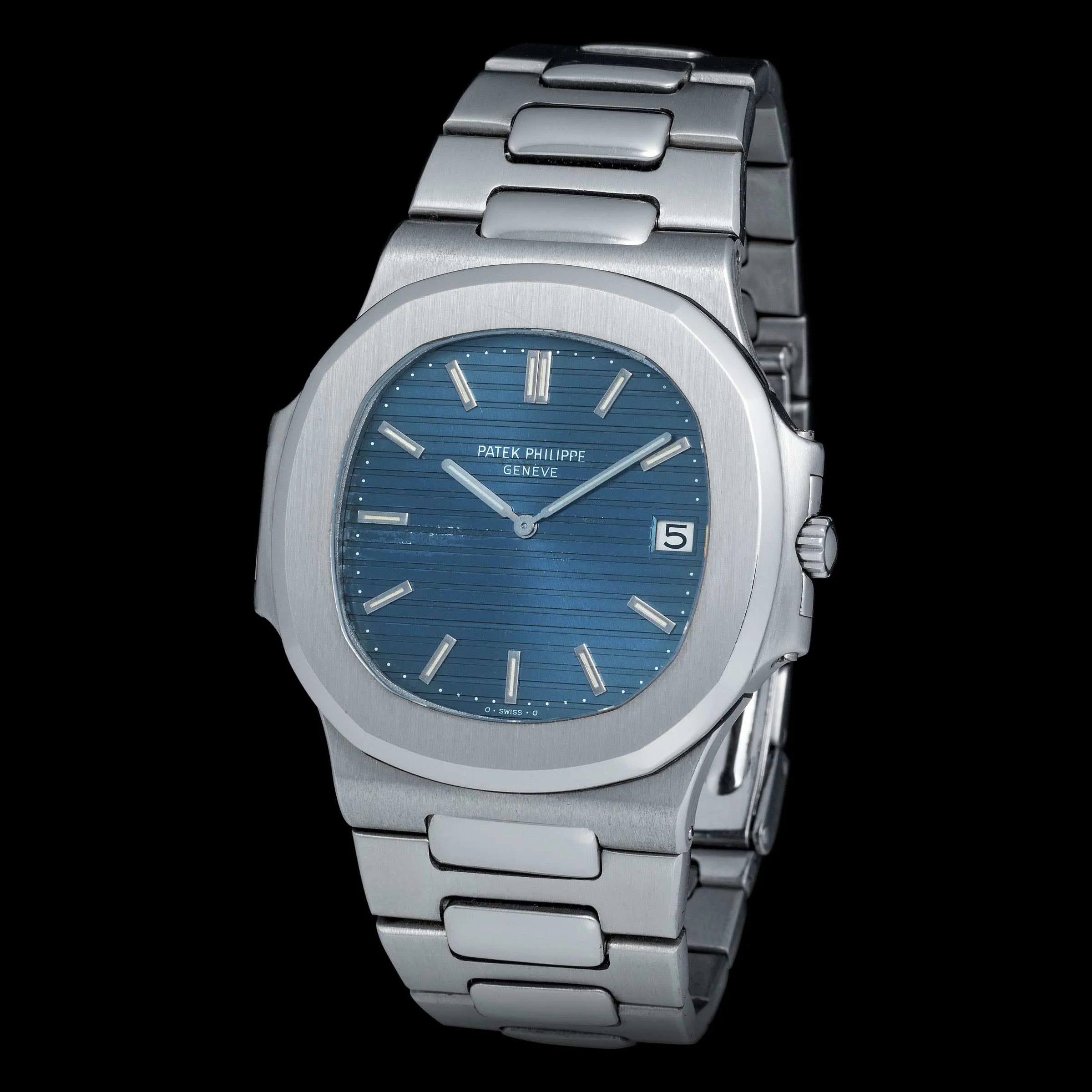 Patek Philippe Nautilus 3700/1 42mm Stainless steel Blue