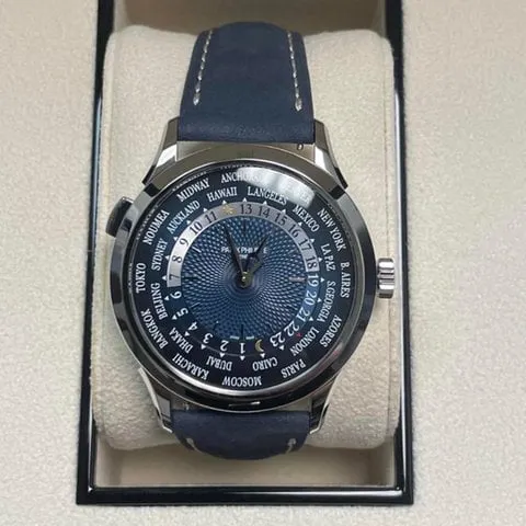 Patek Philippe World Time 5230P-001 38.5mm Platinum Blue