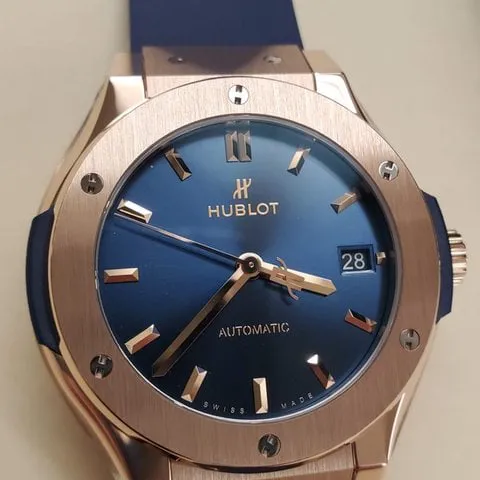 Hublot Classic Fusion 542.OX.7180.RX 42mm Yellow gold Blue