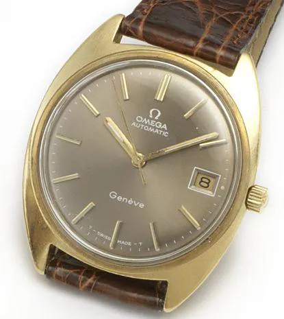 Omega 35mm Yellow gold Bronze