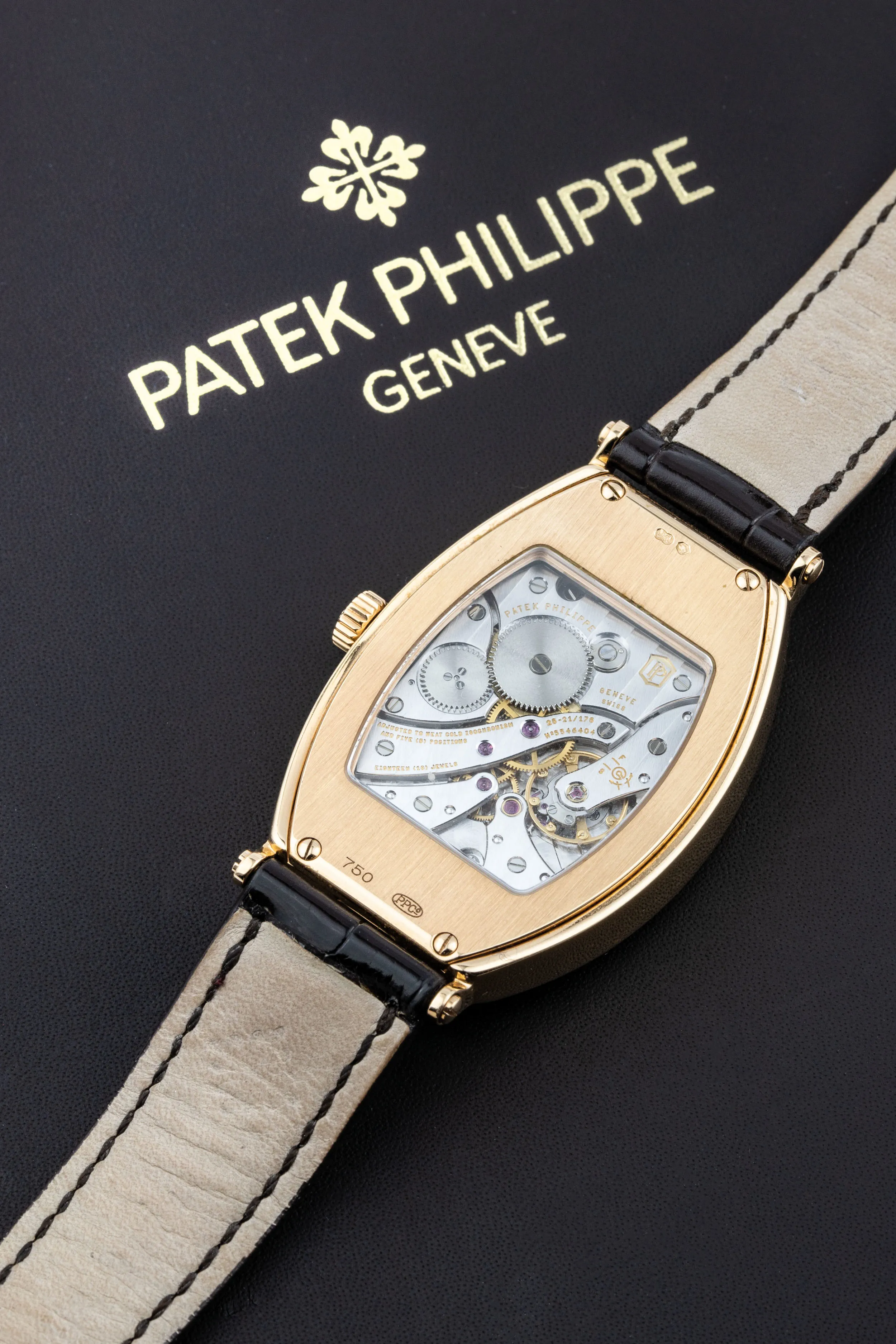 Patek Philippe Gondolo 5098R-001 32mm Rose gold Silver 1