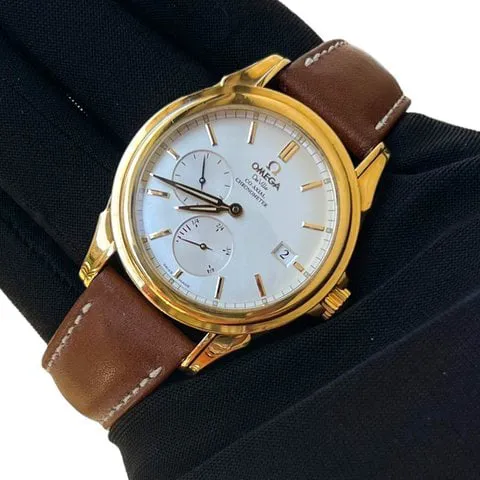 Omega De Ville Co-Axial 4632.30.31 Yellow gold Silver