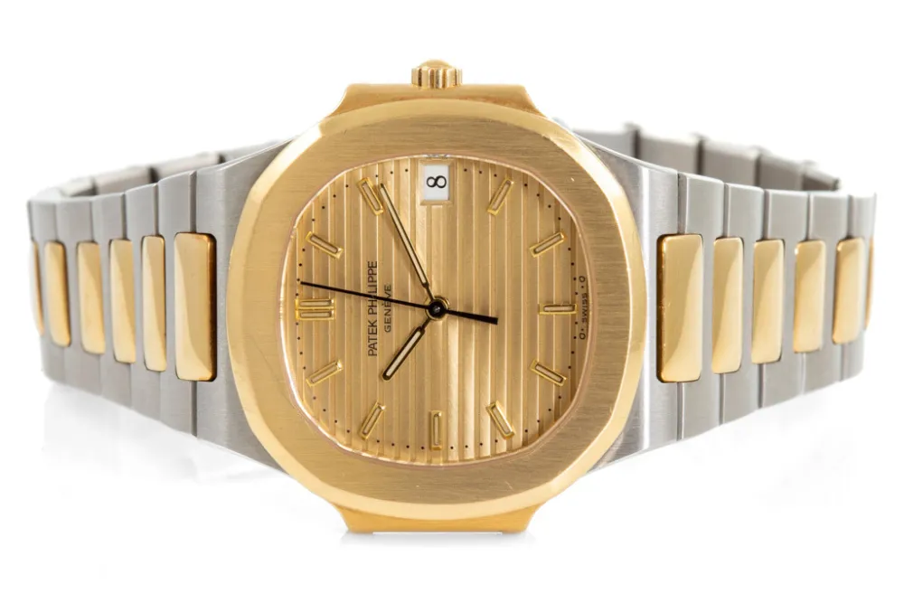 Patek Philippe Nautilus 3900/1 32mm Yellow gold and Stainless steel Champagne