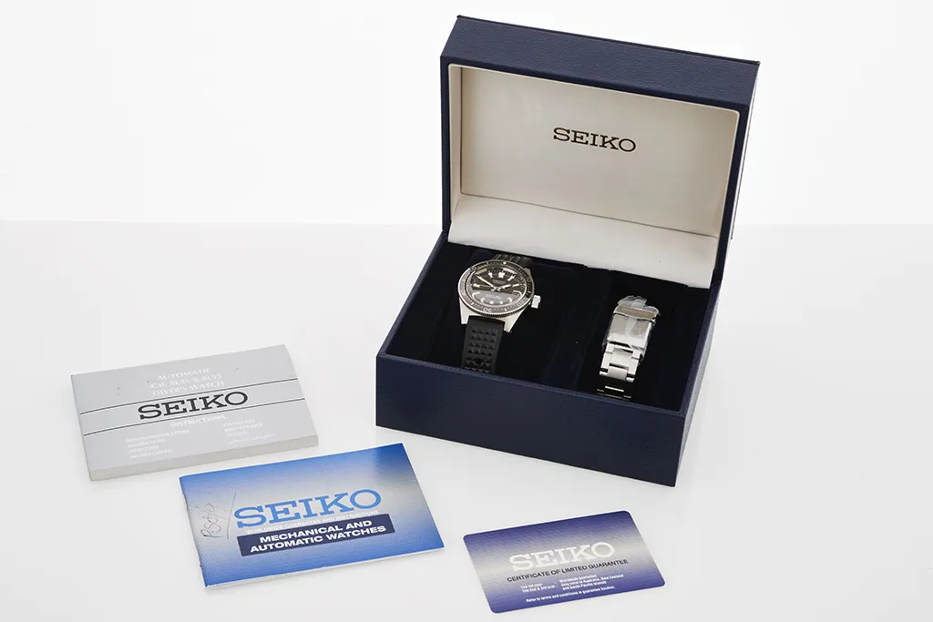 Seiko SLA017 39mm Stainless steel Gray