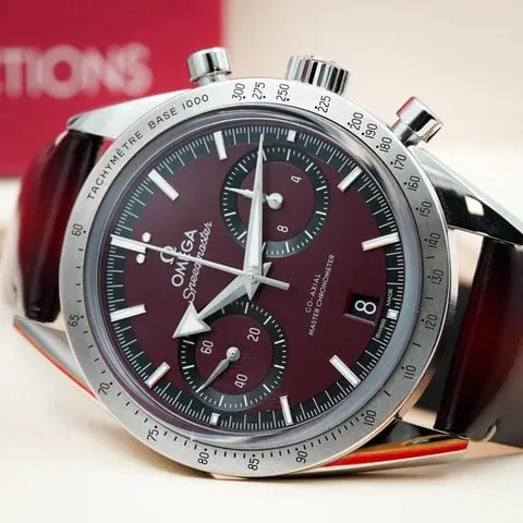 Omega Speedmaster 332.12.41.51.11.001 40.5mm Steel Red