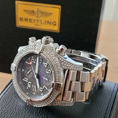 Breitling Avenger A13380 45mm Stainless steel White