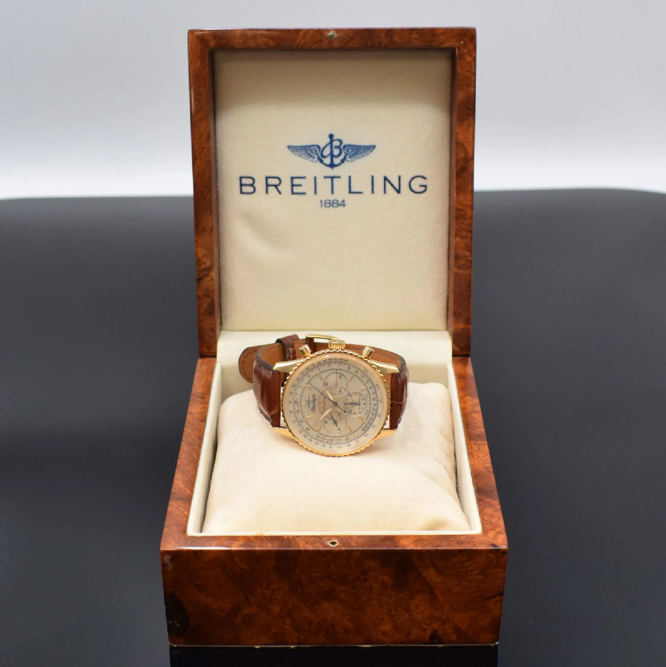 Breitling Montbrillant H30030.1 38mm Yellow gold Silver 8