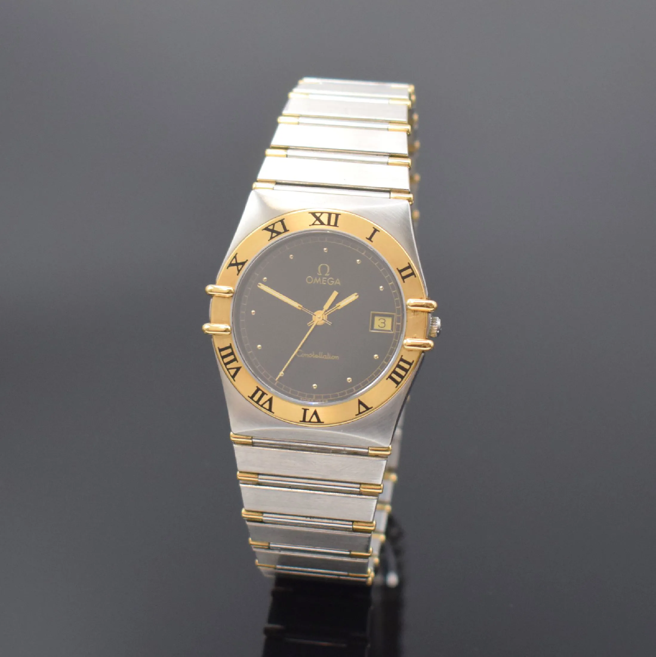 Omega Constellation 3961070/80 34mm Yellow gold and stainless steel Black