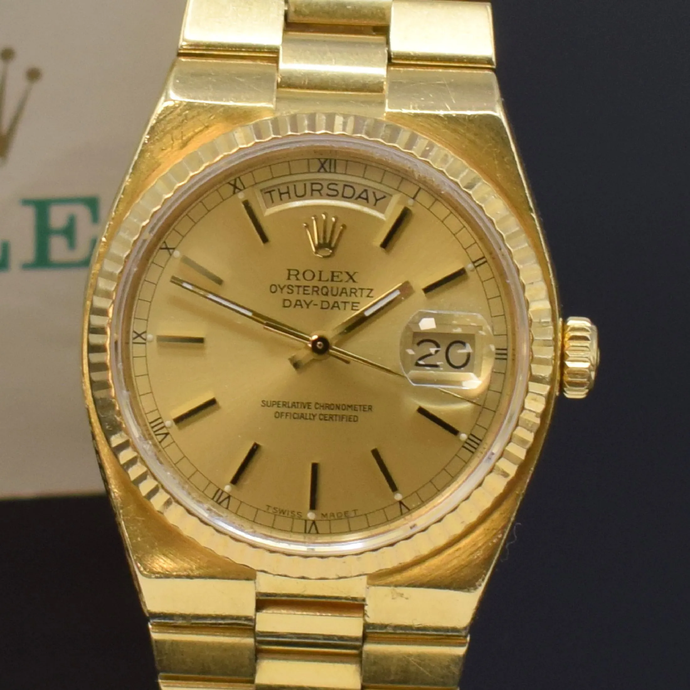 Rolex Day-Date Oysterquartz 19018 36mm Yellow gold Champagne 7