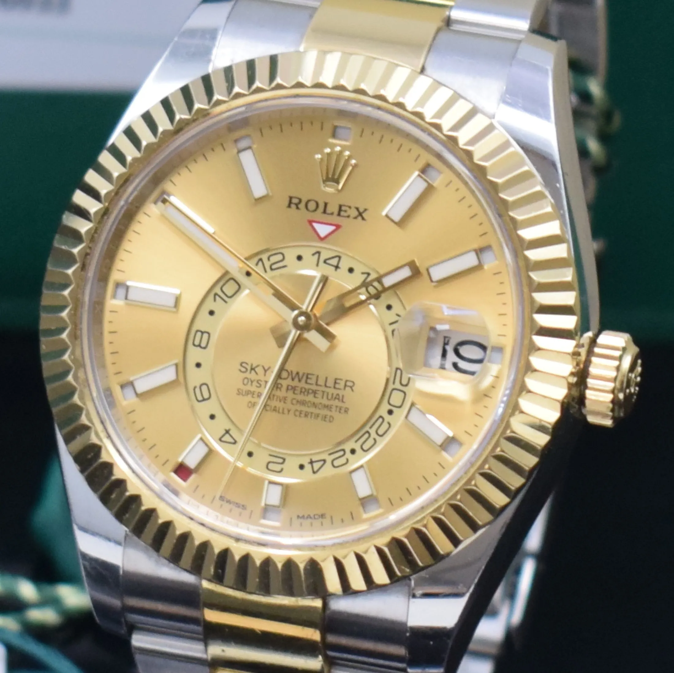 Rolex Sky-Dweller 326933 42mm Stainless steel and yellow gold Champagne 2