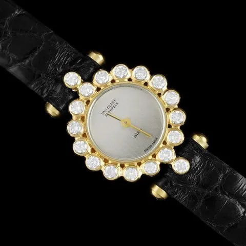 Van Cleef & Arpels 9304 20.5mm Yellow gold Silver