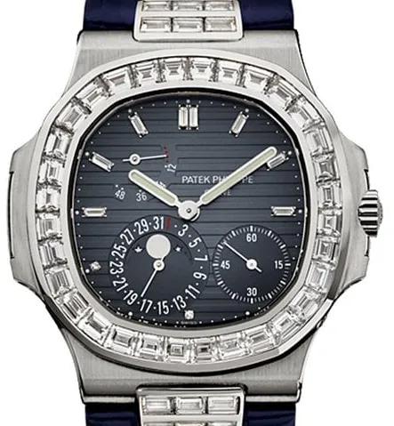 Patek Philippe Nautilus 5724G-001 40mm White gold Blue