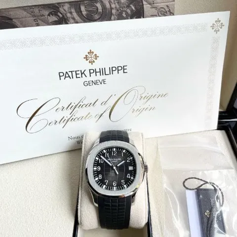 Patek Philippe Aquanaut 5167A-001 40mm Stainless steel Black