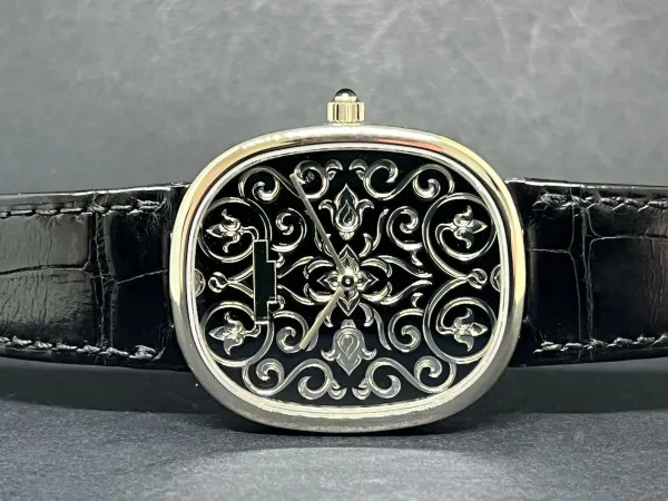 Patek Philippe Golden Ellipse 5738/51G-001 34.5mm White gold Black