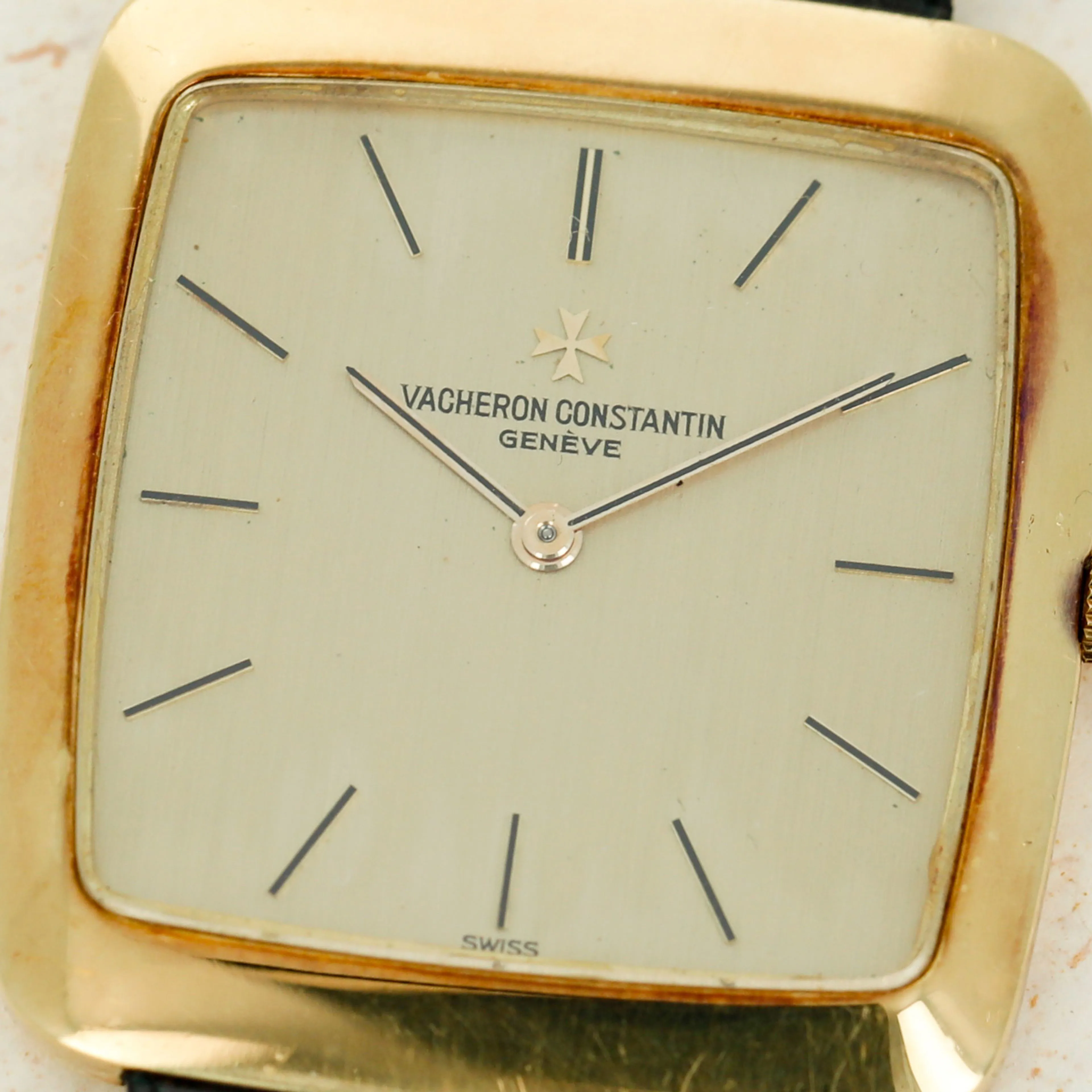 Vacheron Constantin Ultra Thin 33203 28.5mm Yellow gold Champagne 10