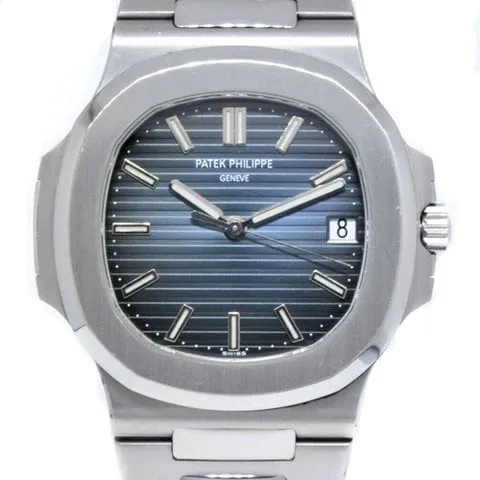 Patek Philippe Nautilus 5711/1A-010 40mm Stainless steel Blue