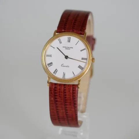 Patek Philippe Calatrava 3744 33mm Yellow gold White