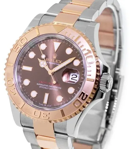 Rolex Yacht-Master 40 126621 40mm Yellow gold and Stainless steel Brown