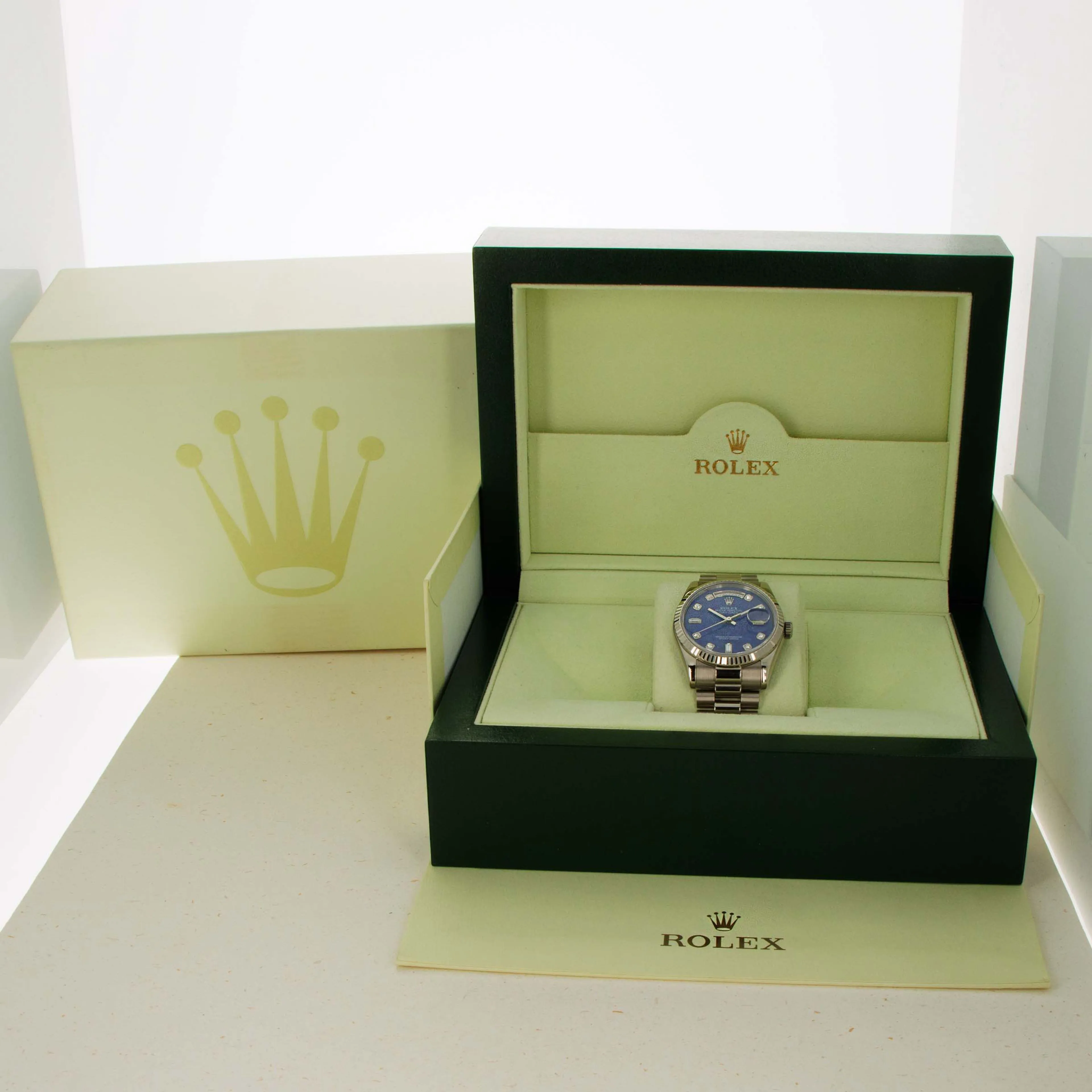 Rolex Day-Date 36 118239 36mm White gold Blue 15