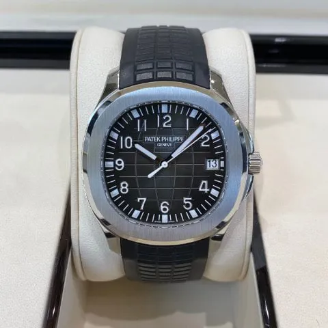 Patek Philippe Aquanaut 5167A-001 40mm Stainless steel Black