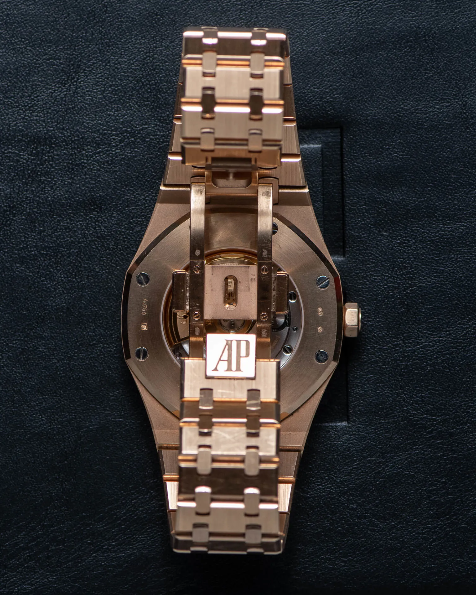 Audemars Piguet Royal Oak 15400OR 41mm Rose gold White 4