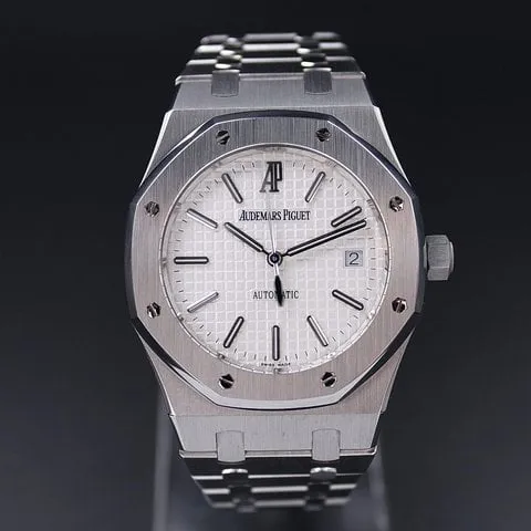 Audemars Piguet Royal Oak 15300ST.OO.1220ST.01 39mm Stainless steel Silver