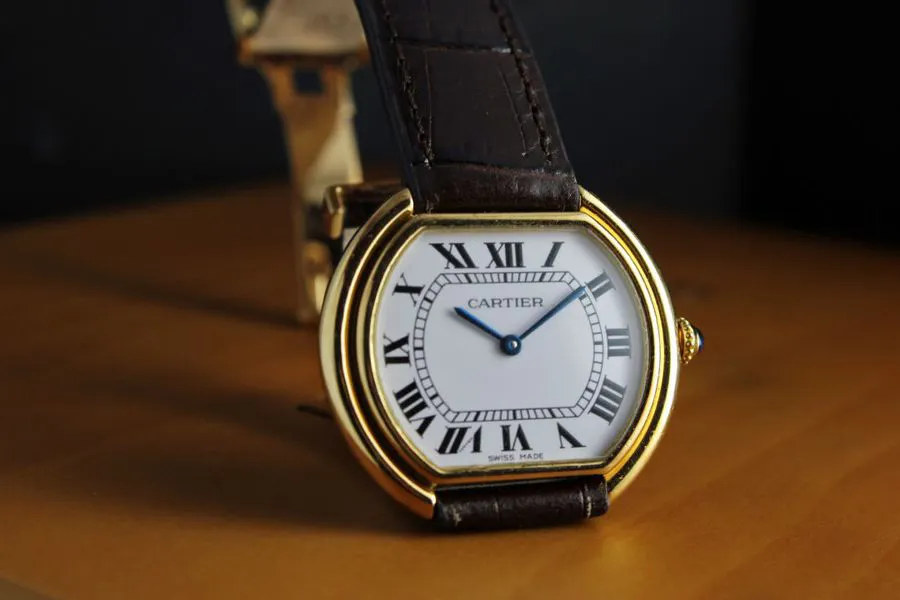 Cartier 7809 33mm Yellow gold White