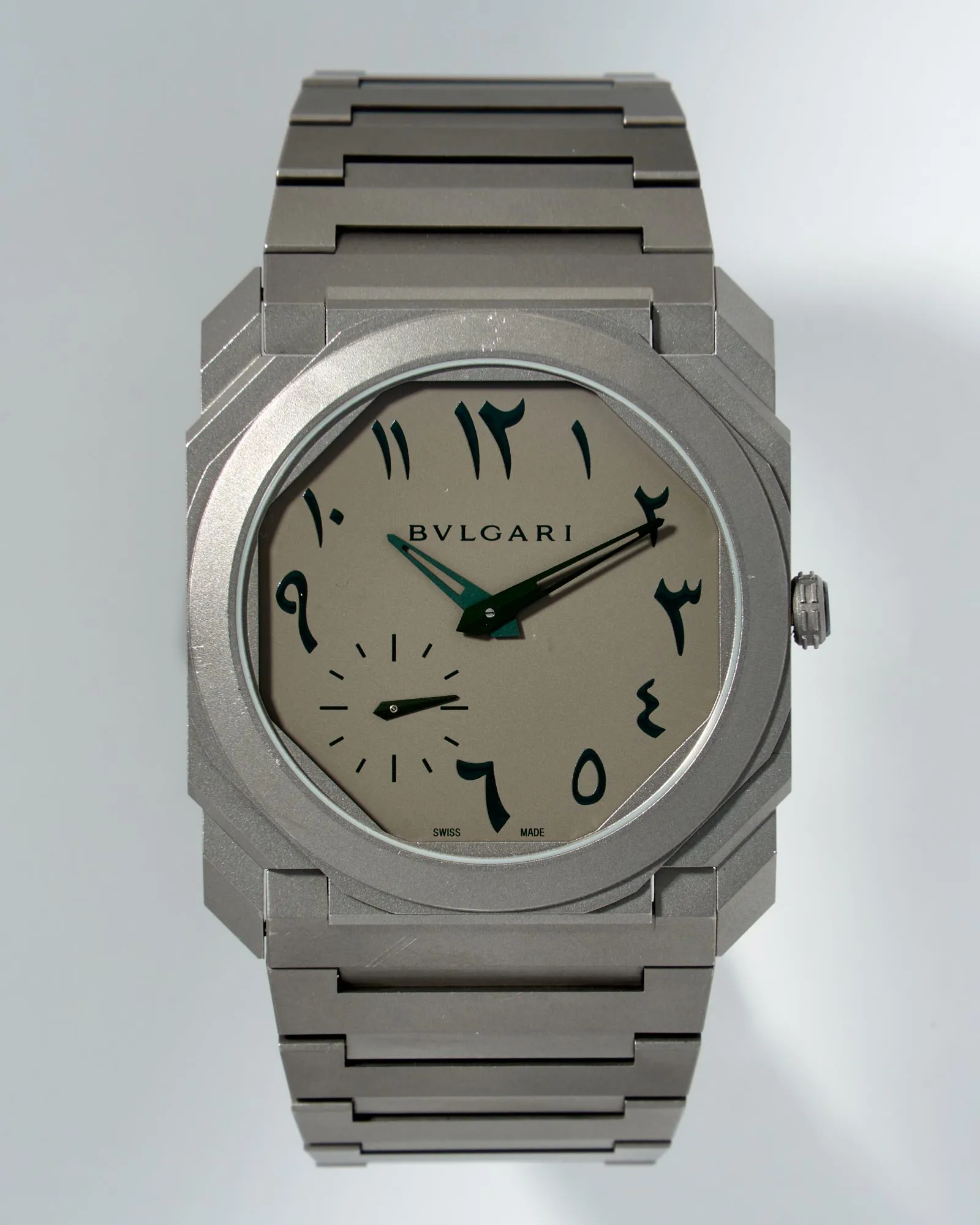 Bulgari Octo Finissimo BGO 40 TXT 40mm Titanium Gray 2