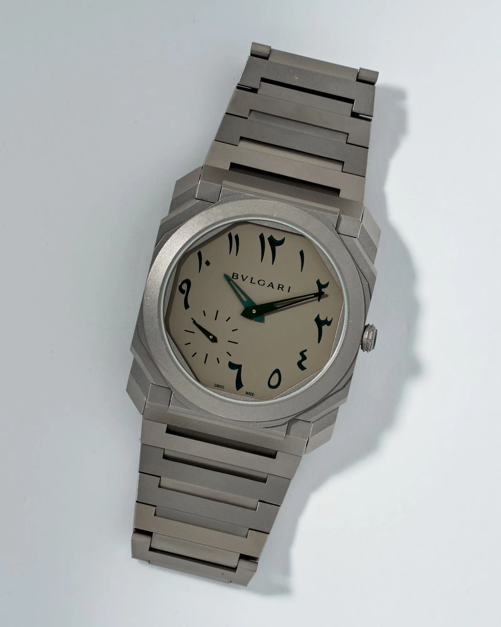 Bulgari Octo Finissimo BGO 40 TXT 40mm Titanium Gray 4