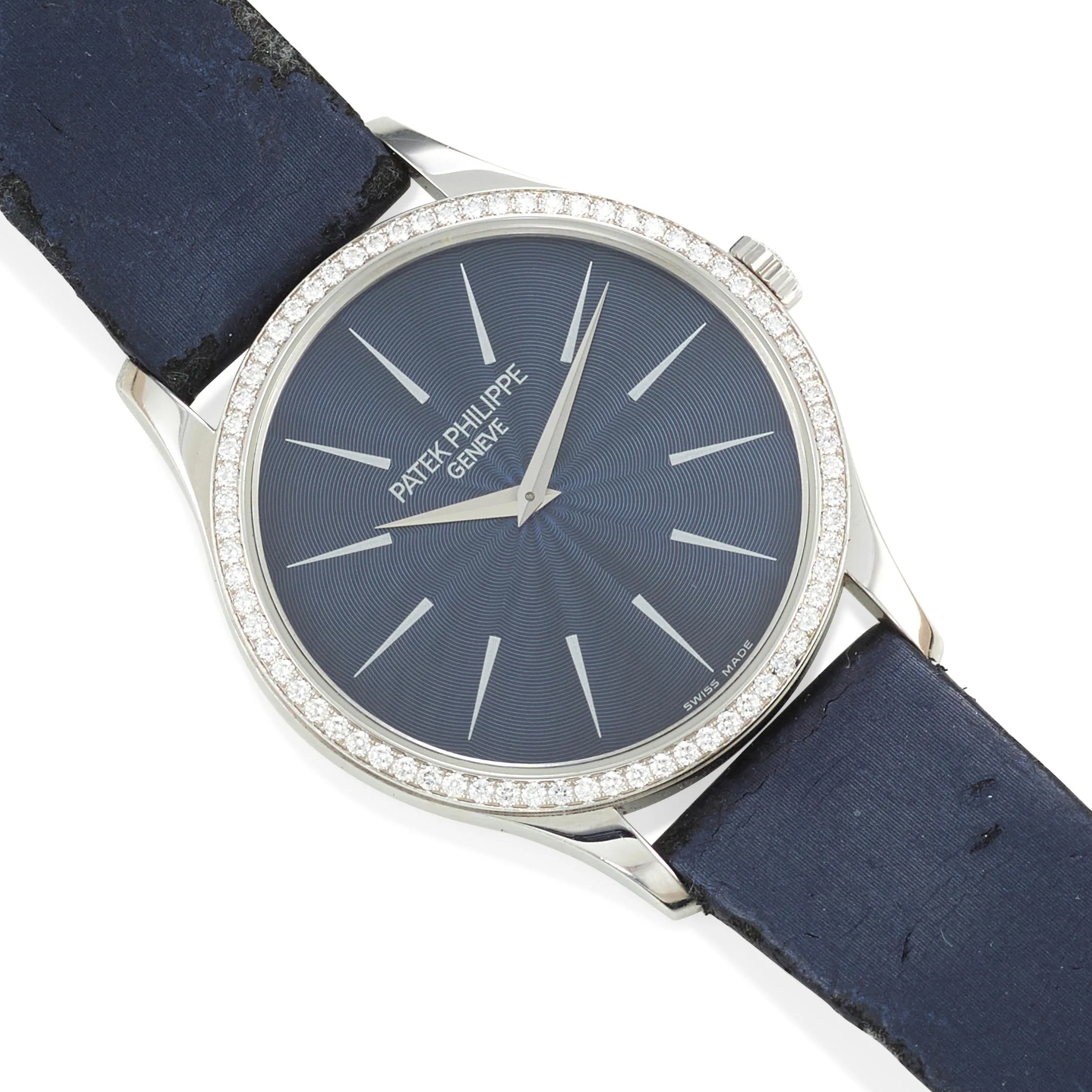 Patek Philippe Calatrava 4896 34mm White gold Blue