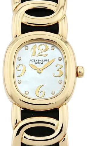 Patek Philippe Golden Ellipse 4830J 26mm Yellow gold White