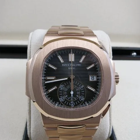 Patek Philippe Nautilus 5980/1R-001 40.5mm Rose gold Black