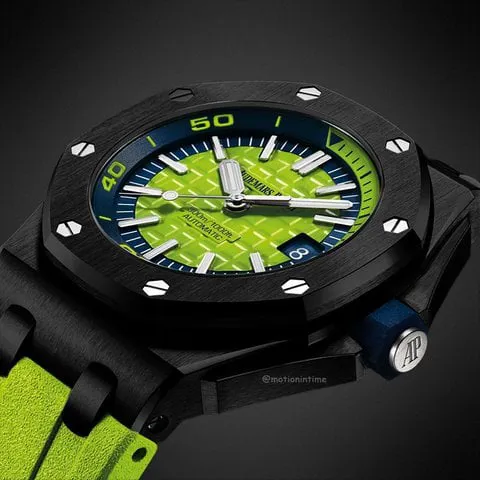 Audemars Piguet Royal Oak Offshore Diver 15710ST.OO.A038CA.01 42mm Stainless steel Green