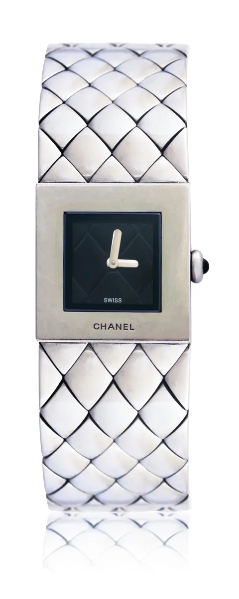 Chanel Matelassé 19mm Stainless steel Black