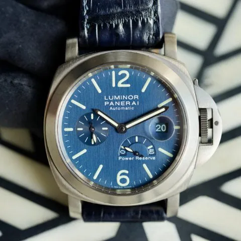 Panerai Luminor PAM 00093 44mm Titanium Blue