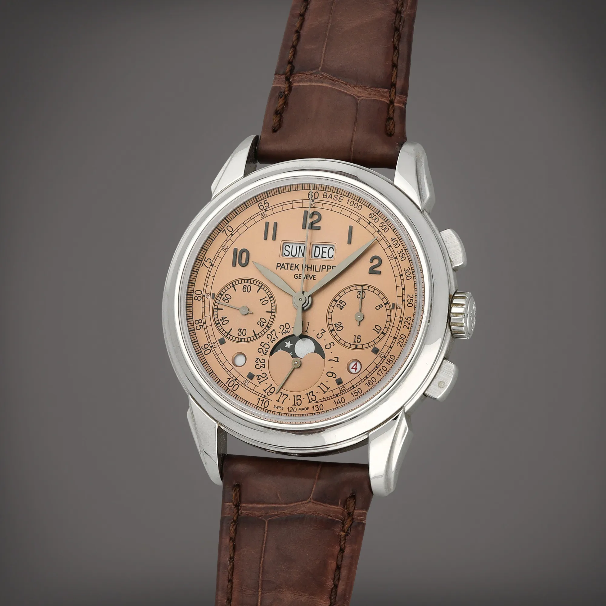 Patek Philippe Perpetual Calendar Chronograph 5270 41mm Platinum Salmon