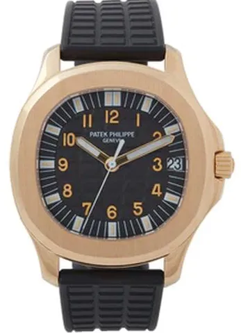 Patek Philippe Aquanaut 5065J-001 38mm Yellow gold Black