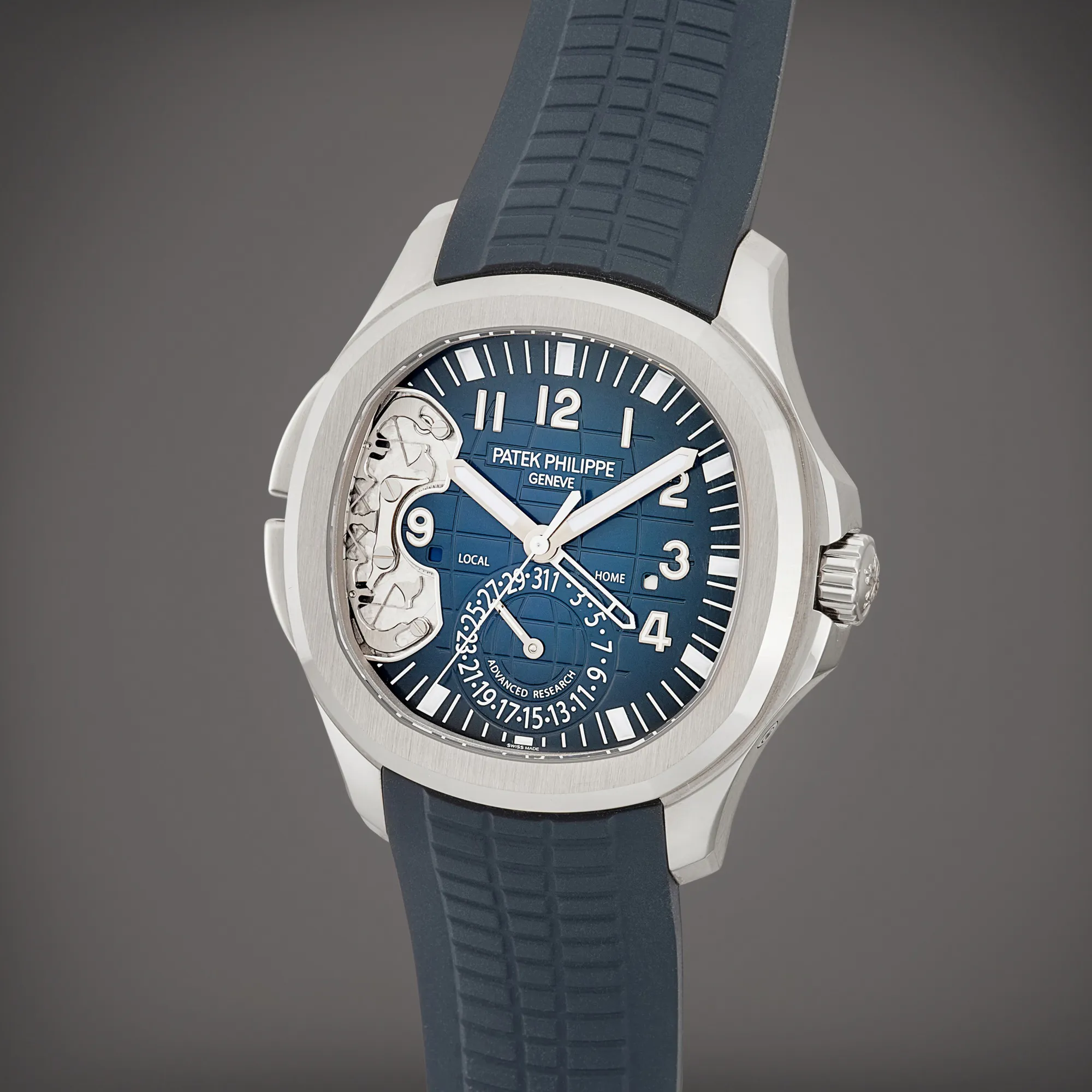 Patek Philippe Aquanaut Advanced Research 5650 41mm White gold Blue 3