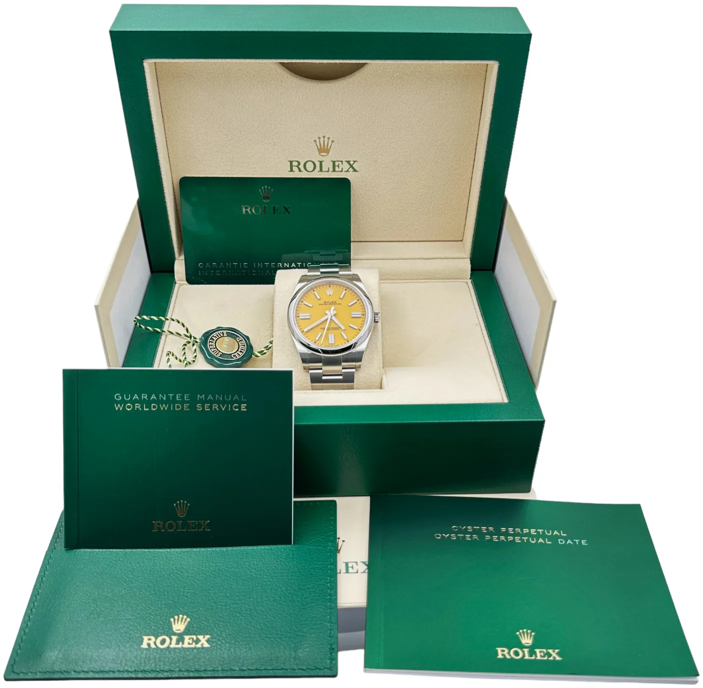 Rolex Oyster Perpetual 41 124300 41mm Stainless steel Yellow 4