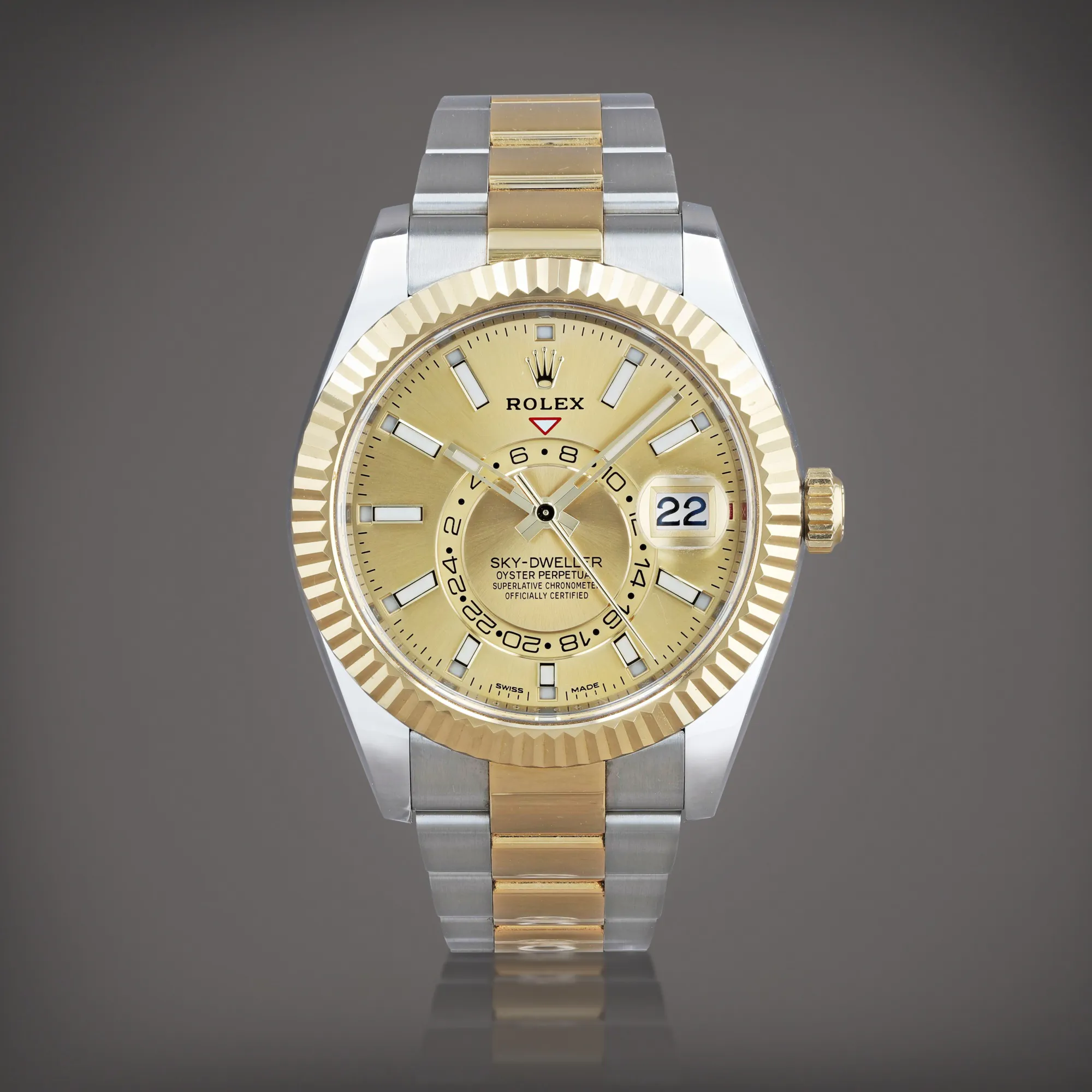 Rolex Sky-Dweller 326933 42mm Yellow gold and stainless steel Champagne