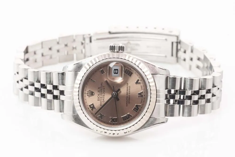 Rolex Lady-Datejust 79174 26mm Stainless steel Salmon