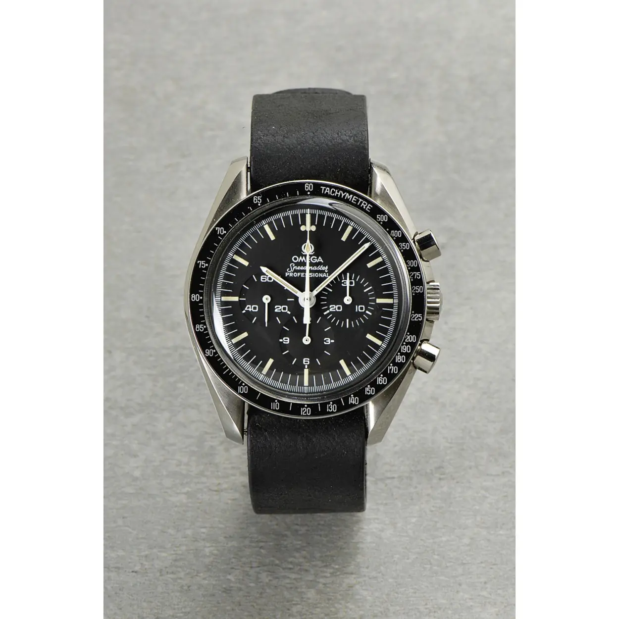 Omega Speedmaster Moonwatch ST 145.022 42mm Stainless steel Black