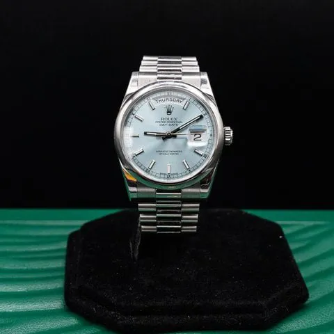 Rolex Day-Date 36 118206 36mm Platinum Blue