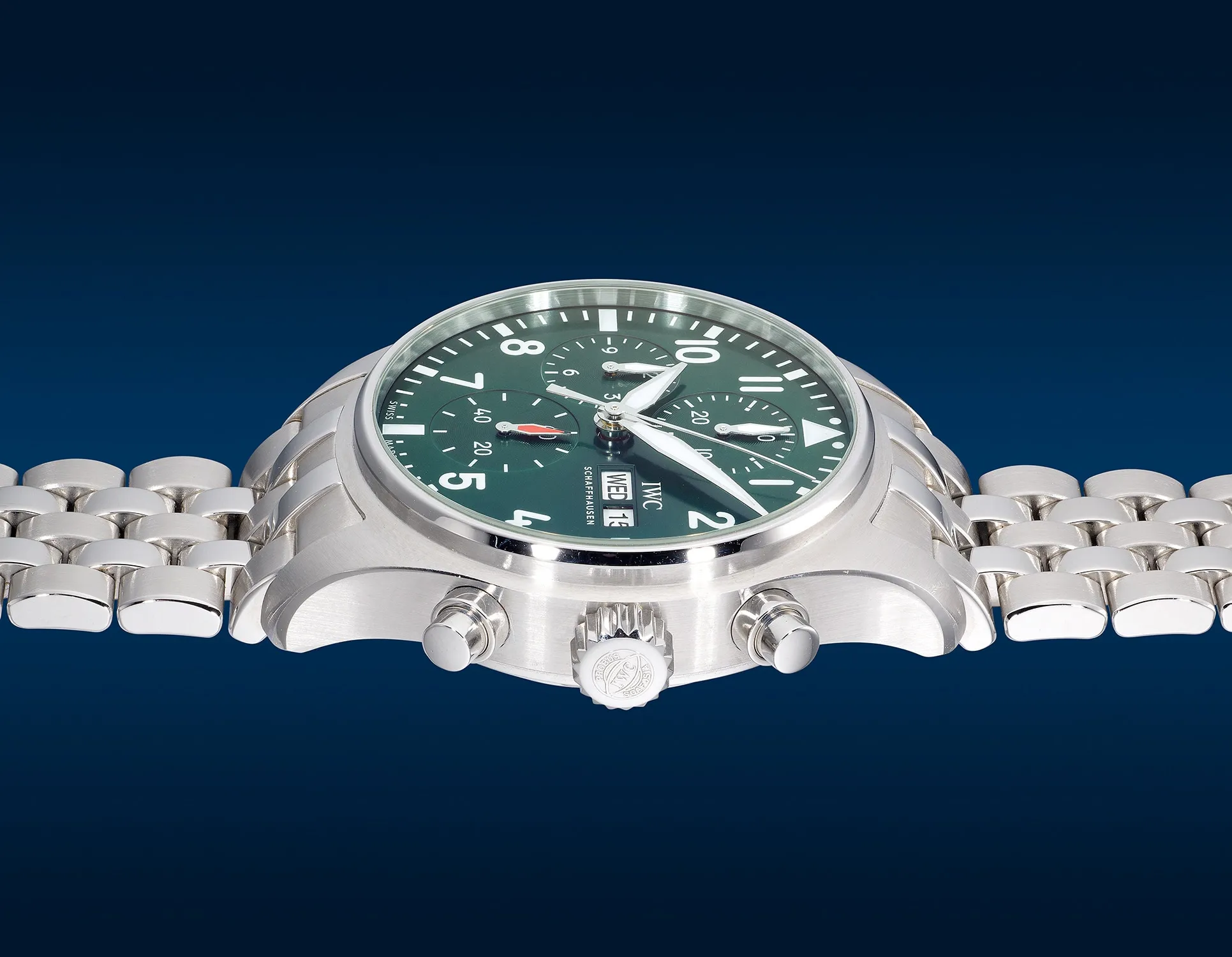 IWC Pilot IW388104 41mm Stainless steel Green 3