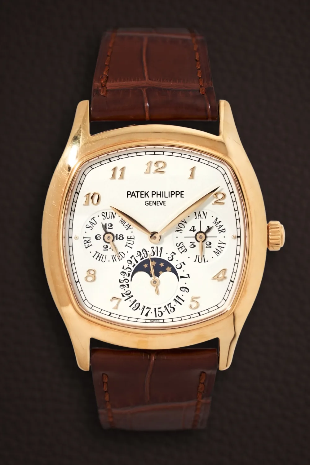 Patek Philippe Perpetual Calendar 5940J-001 37mm Yellow gold Silver