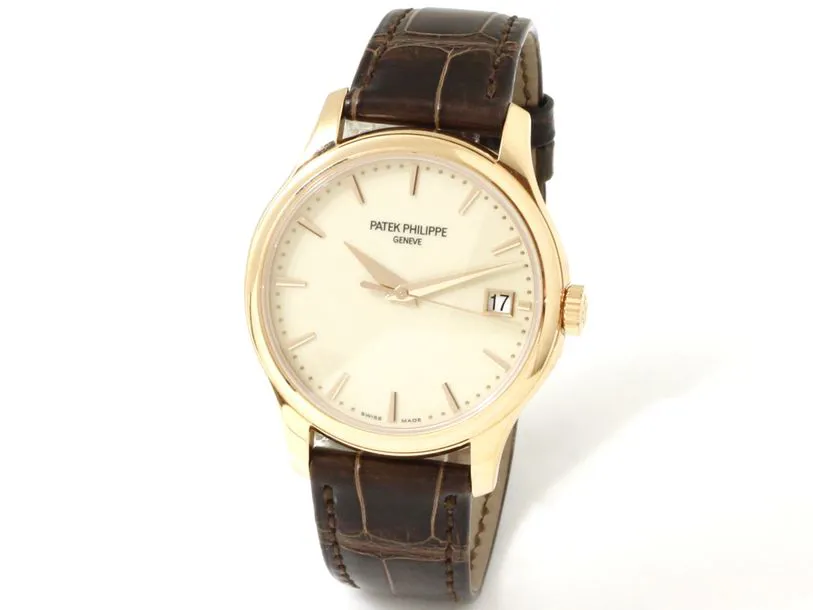 Patek Philippe Calatrava 5227R-001 39mm Rose gold Ivory