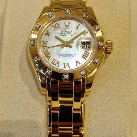 Rolex Lady-Datejust Pearlmaster 80318 29mm Yellow gold Mother-of-pearl